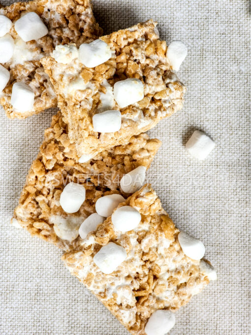Fluffernutter Rice Krispies on Linen - Image 10