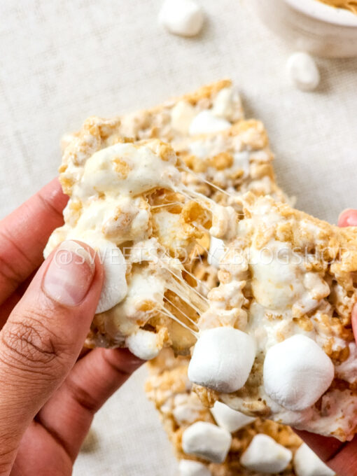 Fluffernutter Rice Krispies on Linen - Image 11