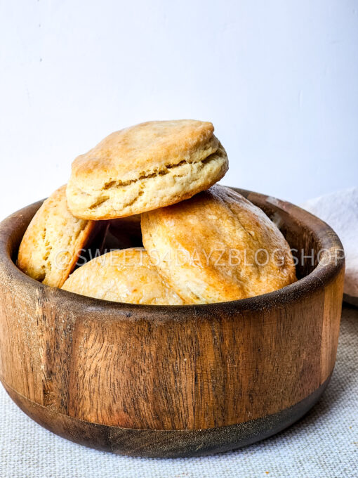 Copycat Popeyes Biscuits on Linen - Image 3