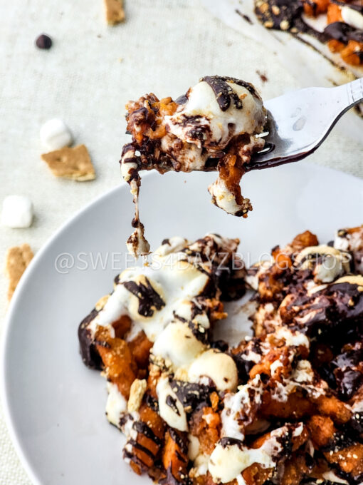 Loaded S'mores Fries on Linen - Image 6