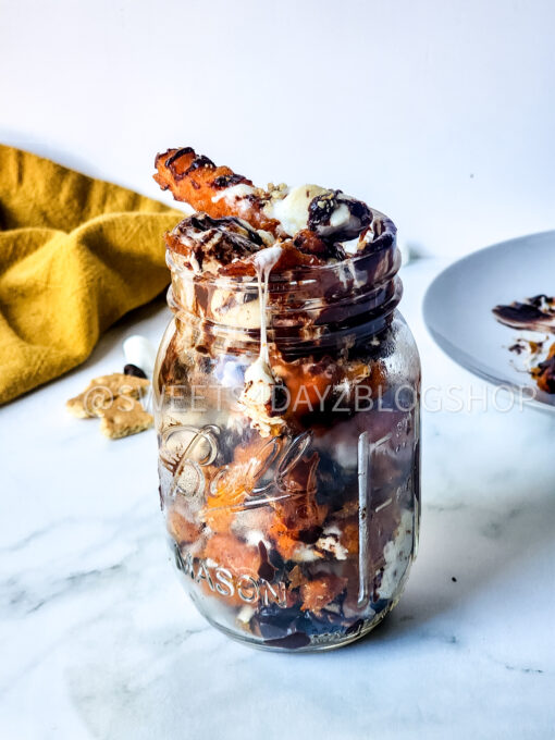 Loaded S'mores Fries on Marble - Image 2