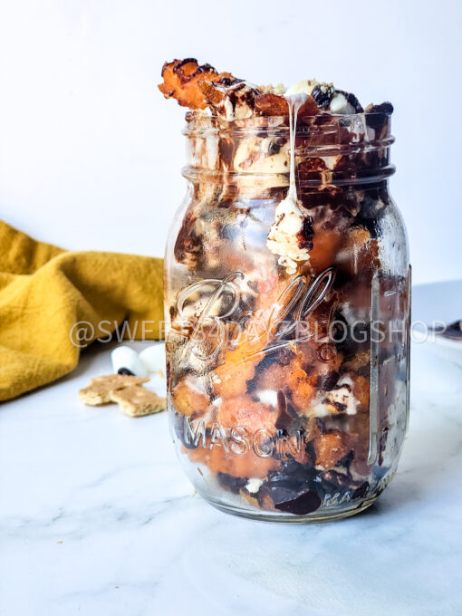 Loaded S'mores Fries on Marble - Image 5