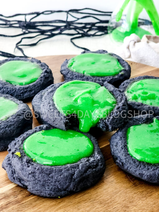 SLime Cookies on Linen