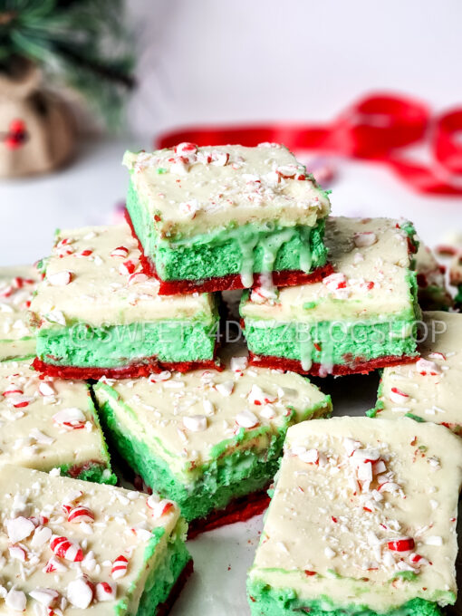 Christmas Dessert Lasagna on Rhombus - Image 6