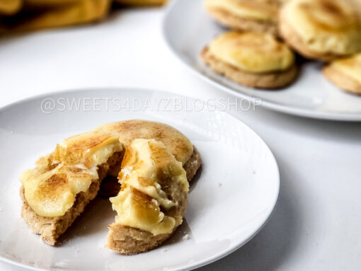 Creme brulee Cookies on White - Image 4