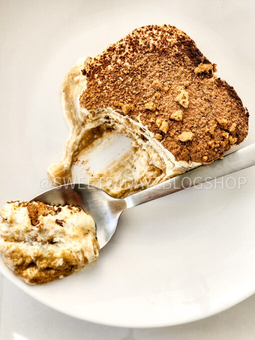 Gingerbread Eggnog Tiramisu on Rhombus - Image 8