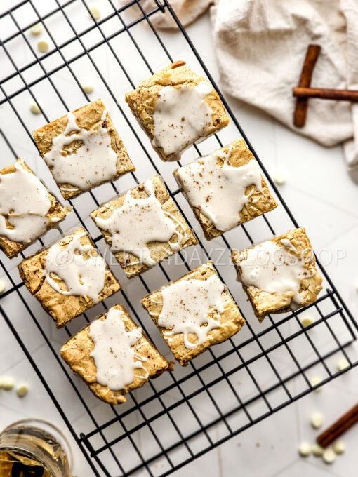 Chai Blondies on Rhombus - Image 2