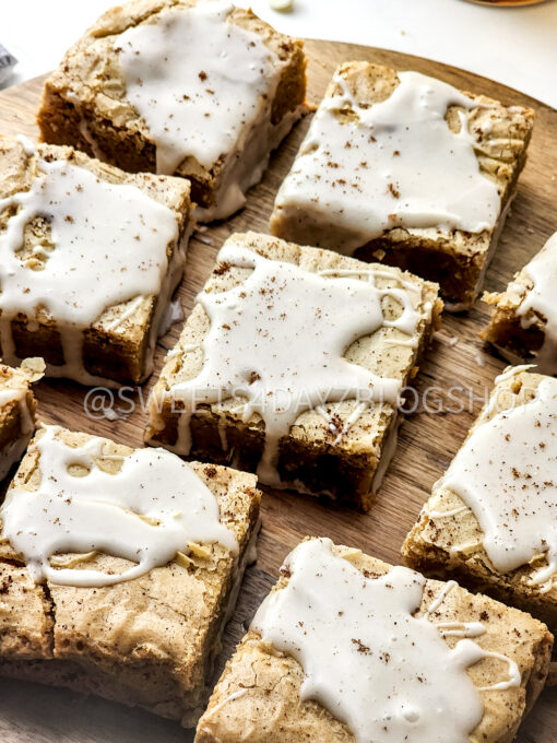 Chai Blondies on Marble - Image 5
