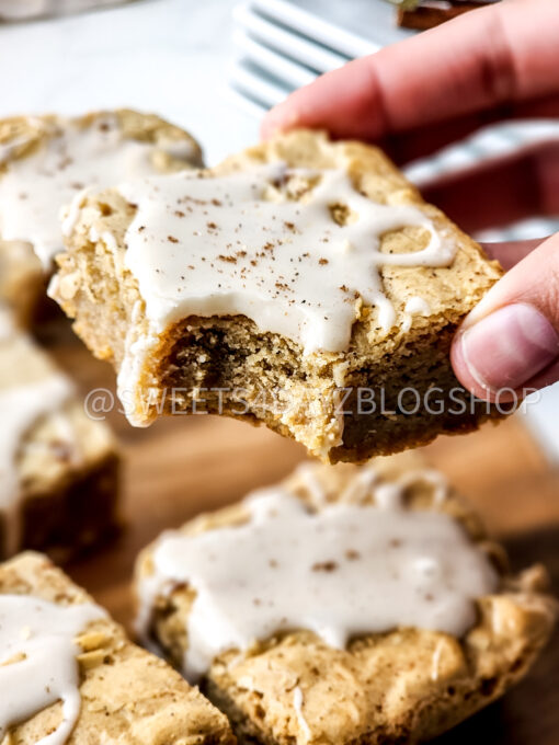 Chai Blondies on Marble - Image 9