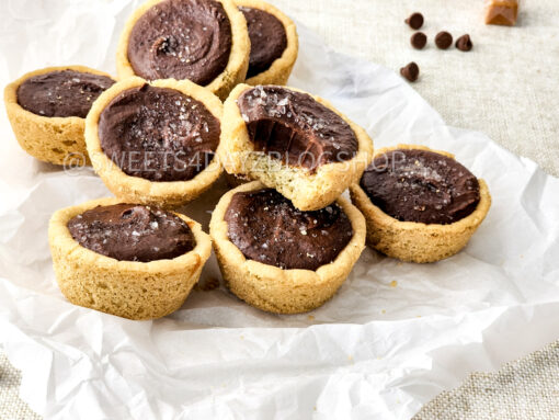 Twix Cookie Cups on Linen - Image 2