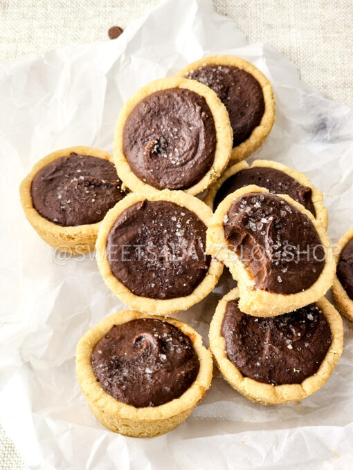 Twix Cookie Cups on Linen - Image 5