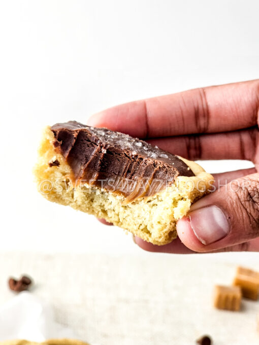 Twix Cookie Cups on Linen - Image 9
