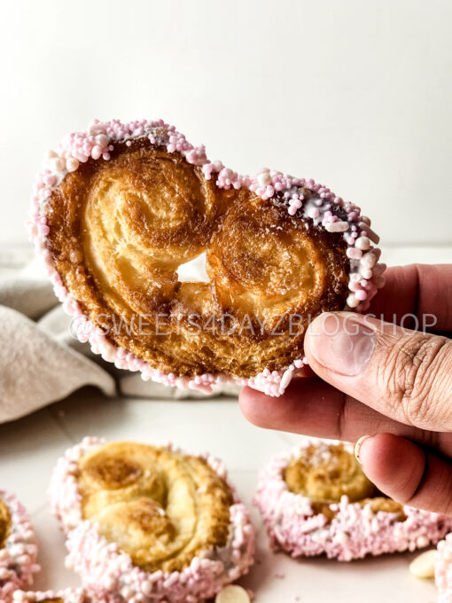 Heart Palmier Cookies on Rhombus - Image 7