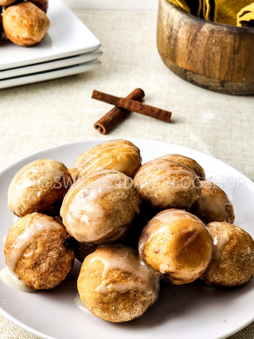 Cinnabon Bites on Linen - Image 2