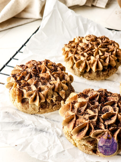 Tiramisu Cookies on Rhombus - Image 4