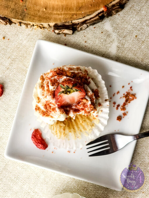Strawberry Crunch Cupcakes on Linen - Image 3