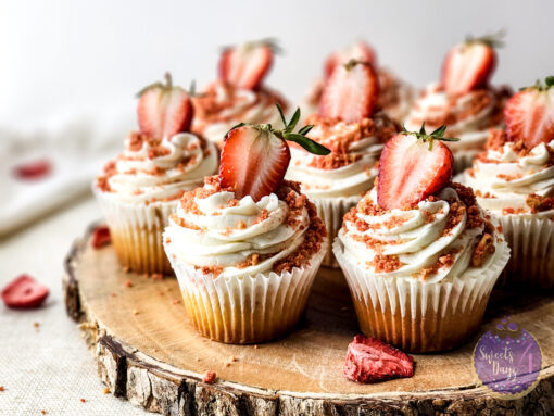 Strawberry Crunch Cupcakes on Linen - Image 5