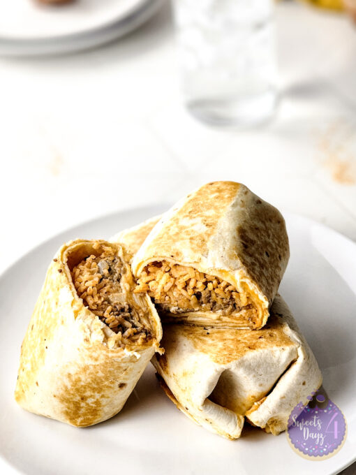 Copycat Taco Bell Quesarito on Rhombus - Image 3