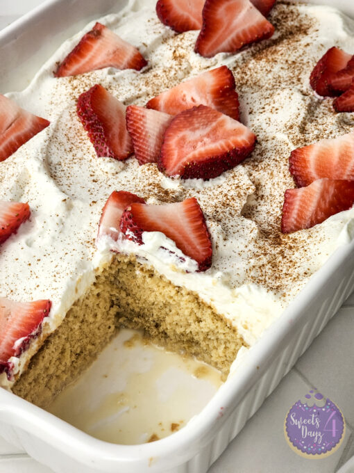 Tres Leches Cake on Rhombus - Image 7