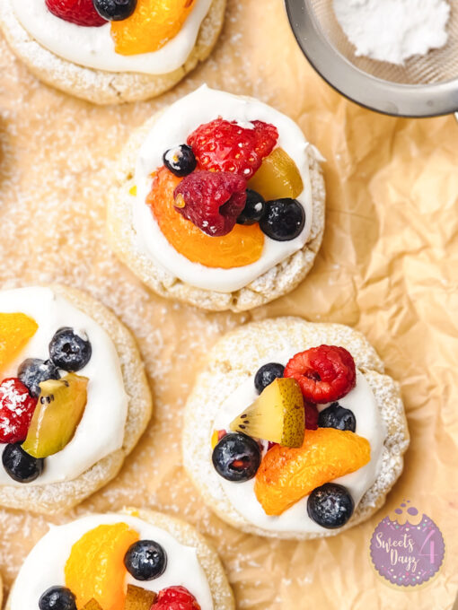Fruit Pizza Cookies on Gold Marble - Image 7