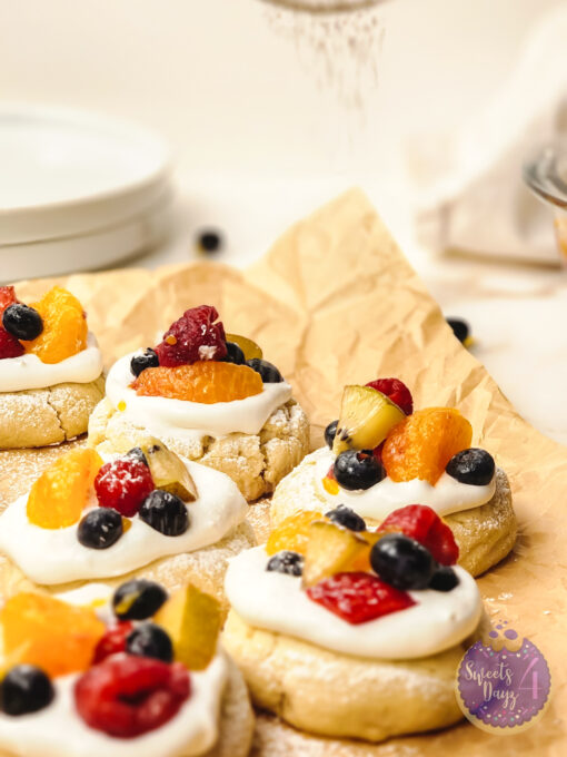 Fruit Pizza Cookies on Gold Marble - Image 8
