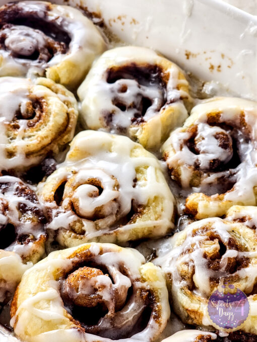 30 Minute Puff Pastry Cinnamon Rolls on White - Image 3