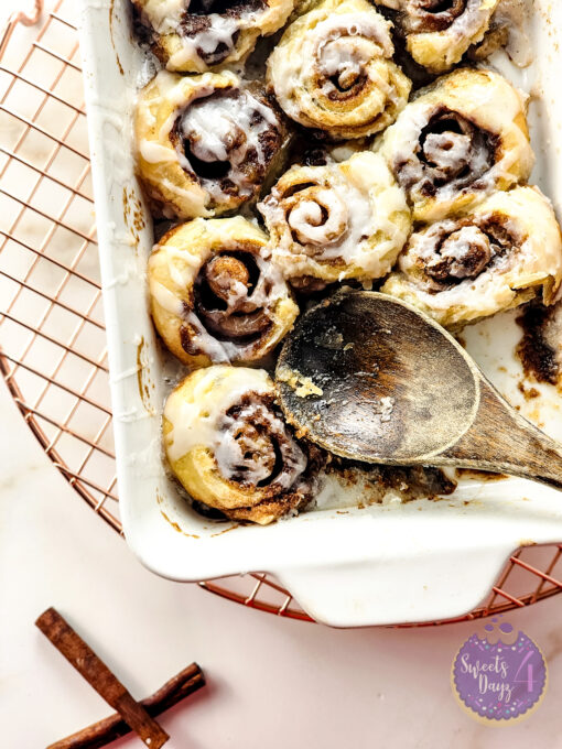 30 Minute Puff Pastry Cinnamon Rolls on Gold Marble
