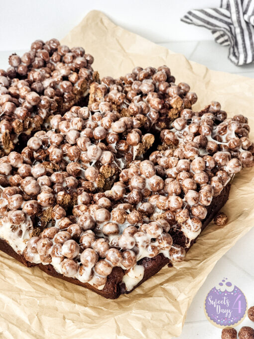 Chocolate Marshmallow Gooey Bars on Rhombus - Image 4