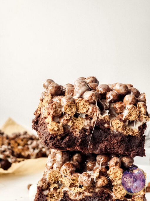 Chocolate Marshmallow Gooey Bars on Rhombus - Image 7