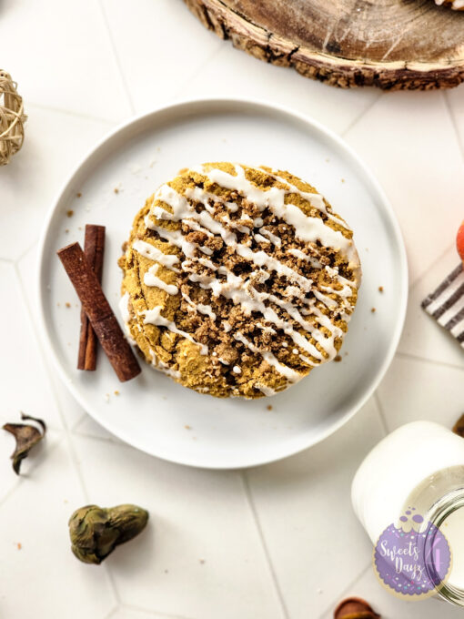 Pumpkin Coffee Cake Cookies on Rhombus - Image 5