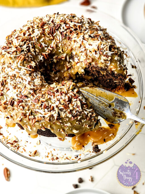 German Chocolate Pound Cake on Rhombus - Image 12