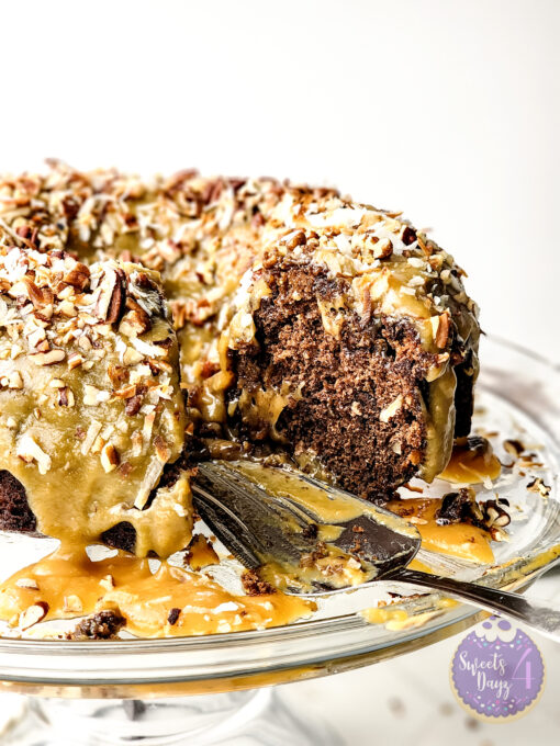 German Chocolate Pound Cake on Rhombus - Image 13