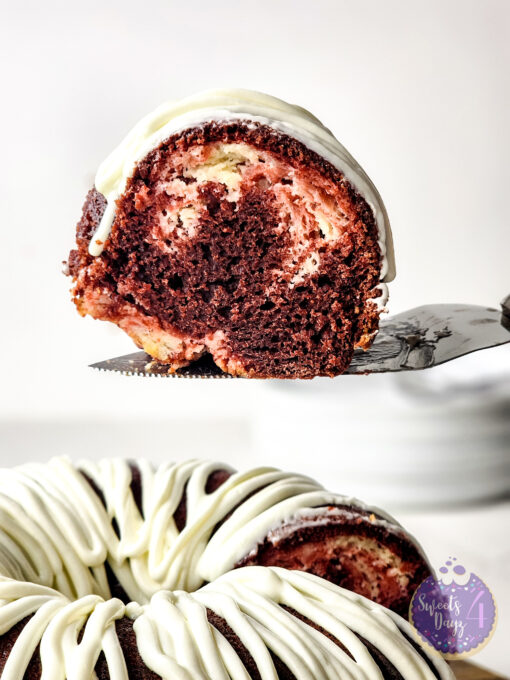 Red Velvet Cheesecake Bundt on Rhombus - Image 7
