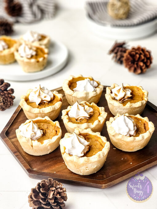 Mini Pumpkin Pies on Rhombus - Image 10