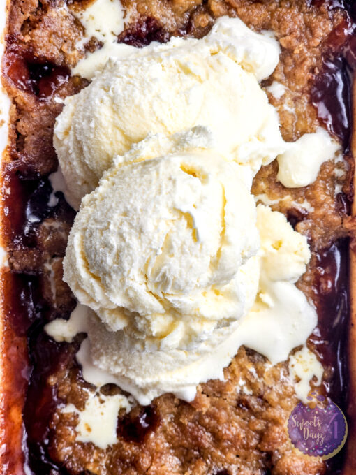 Peach Cobbler For One on Gold Marble - Image 6