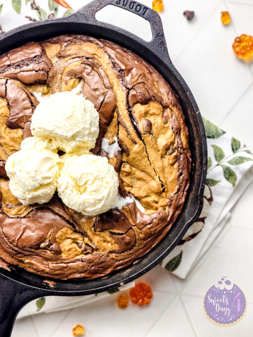 Pumpkin Brownie Skillet on Rhombus - Image 5