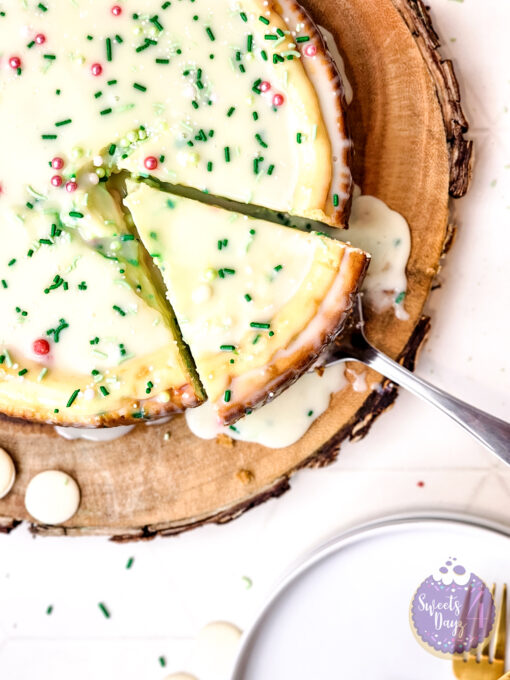 Sugar Cookie Cheesecake on Rhombus - Image 4
