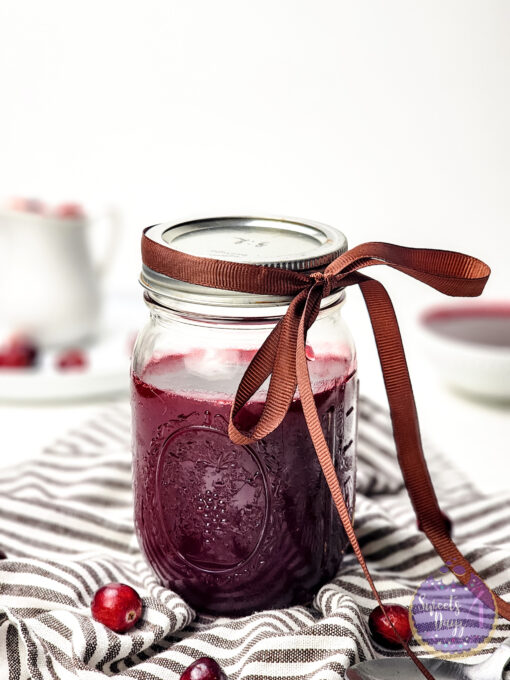 Homemade Cranberry Sauce on Rhombus - Image 2