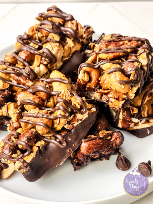 Homemade Nut Granola Bars on Rhombus - Image 7