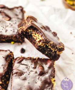 Dubai Pistachio Brownies on Rhombus