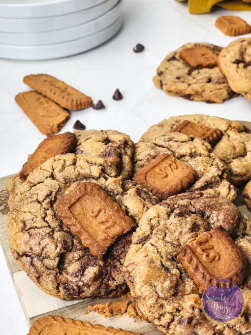 Biscoff Chocolate Chip Cookies on Rhombus - Image 5