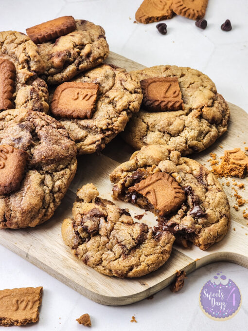 Biscoff Chocolate Chip Cookies on Rhombus - Image 9