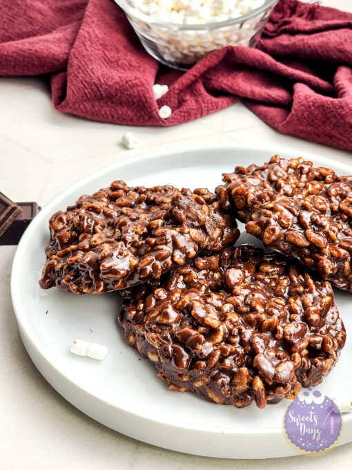 Homemade Star Crunch Cookies on Rhombus - Image 8
