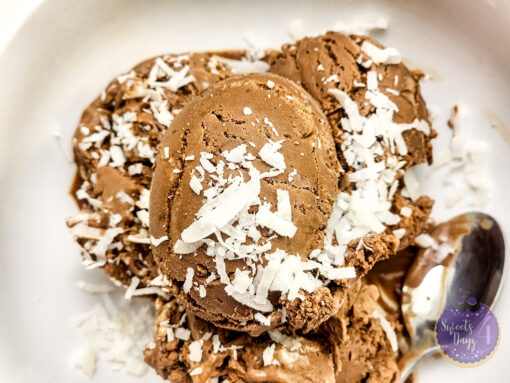 Chocolate Coconut Ice Cream on Gold Marble - Image 9