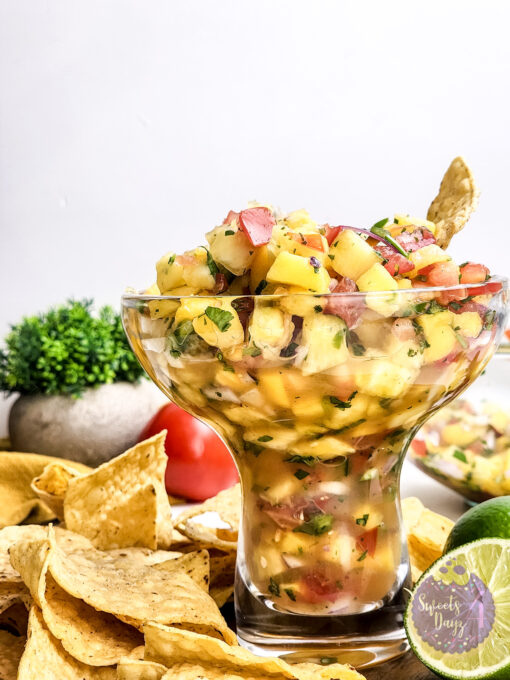 Mango Pineapple Salsa on Gold Marble - Image 6