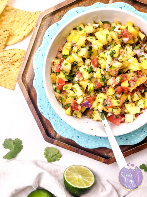 Mango Pineapple Salsa on Rhombus - Image 6