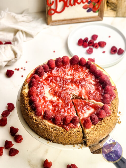 Raspberry Cheesecake on Gold Marble