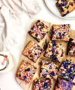 4th of July Chocolate Chip Cookie Bars on Rhombus