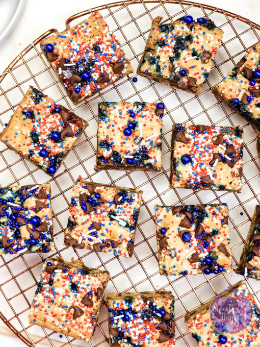 4th of July Chocolate Chip Cookie Bars on Gold Marble - Image 5