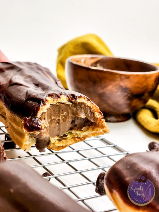 Chocolate Eclairs on Rhombus - Image 8